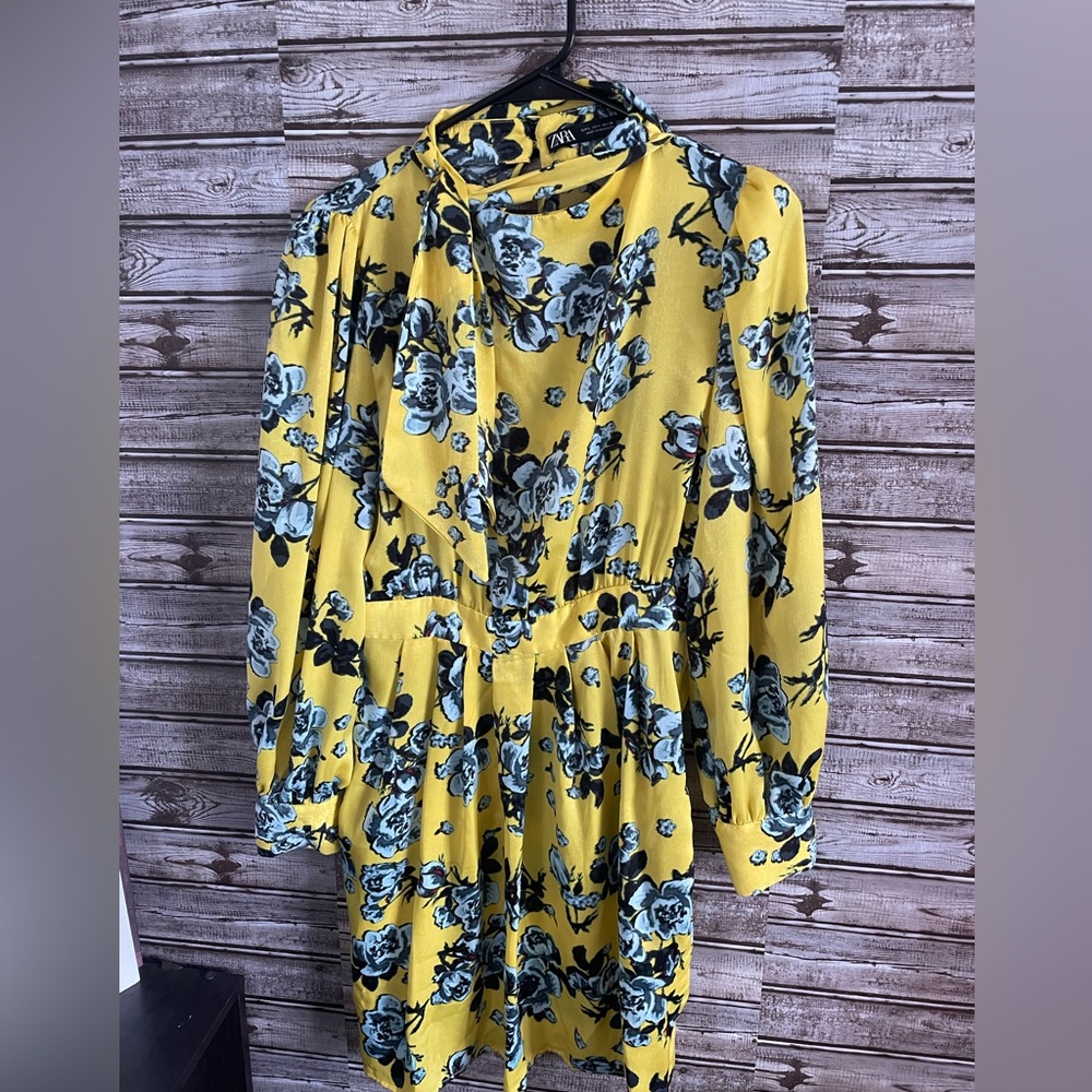 ZARA Yellow and blue floral dress with neck tie